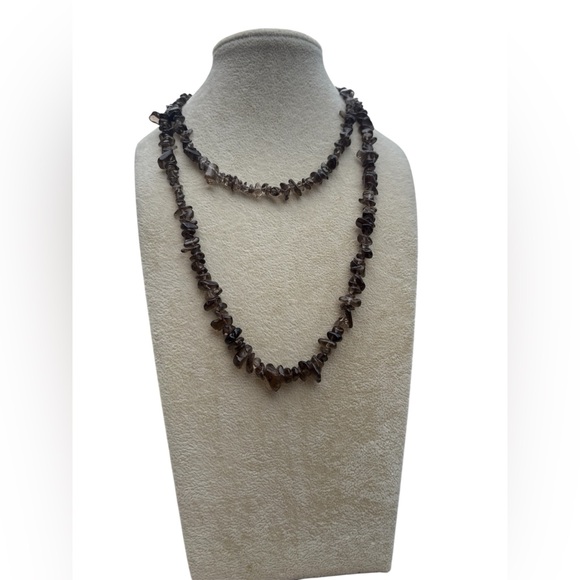 Elegant Brown Beaded Necklace - Picture 10 of 11